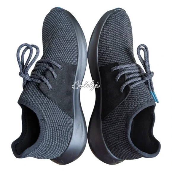 Vessi Everyday Classic Womens 8 Black Vegan Waterproof Dyma-Tex Lace Up Sneaker